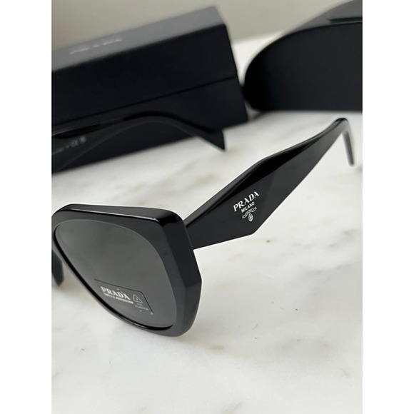 NEW Prada PR19ZS Sunglasses in Blue Polarized Marble - Picture 6 of 9